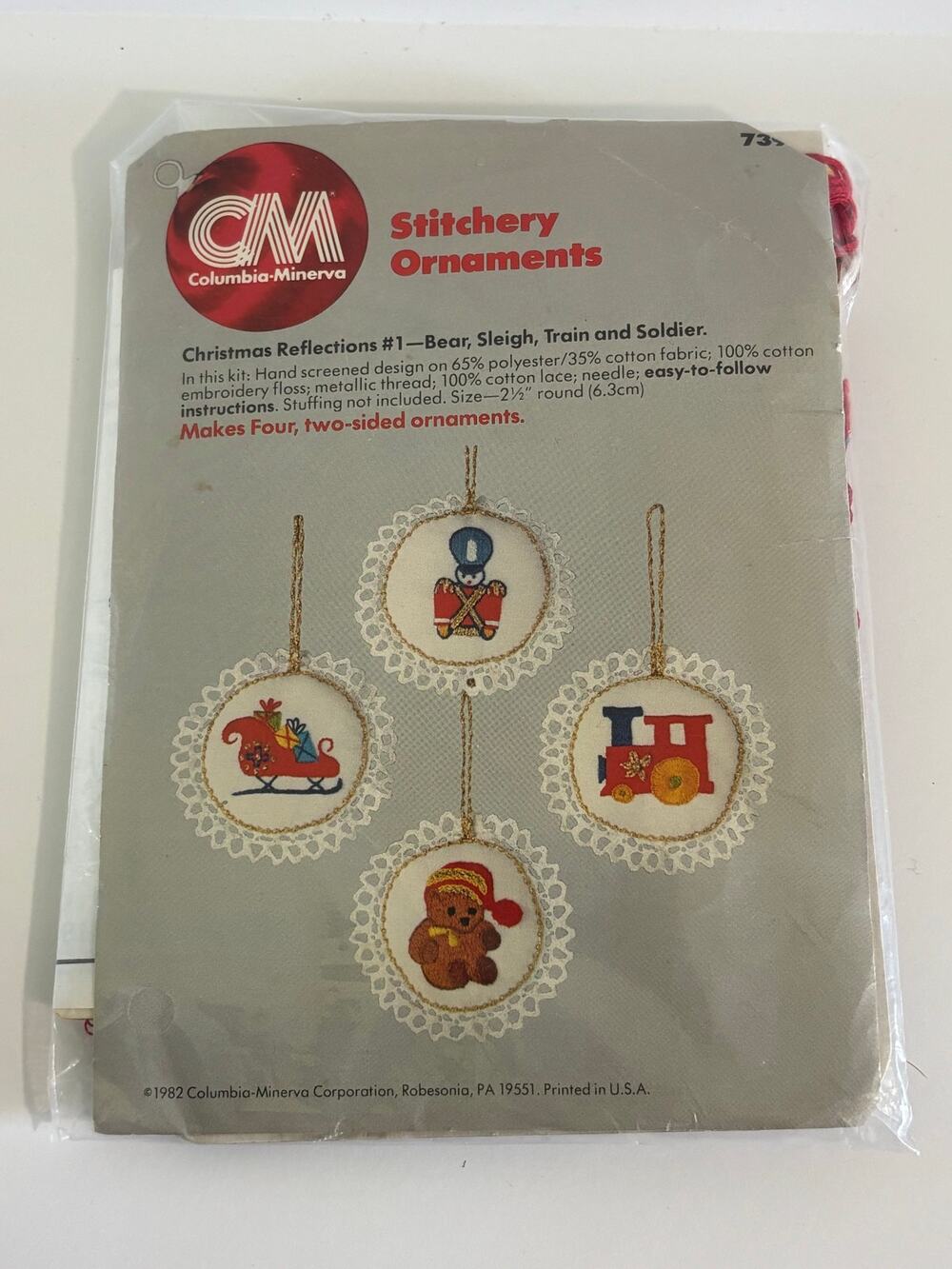 Vintage 1982 Columbia- Minerva Stitchery Christmas Ornament Kit